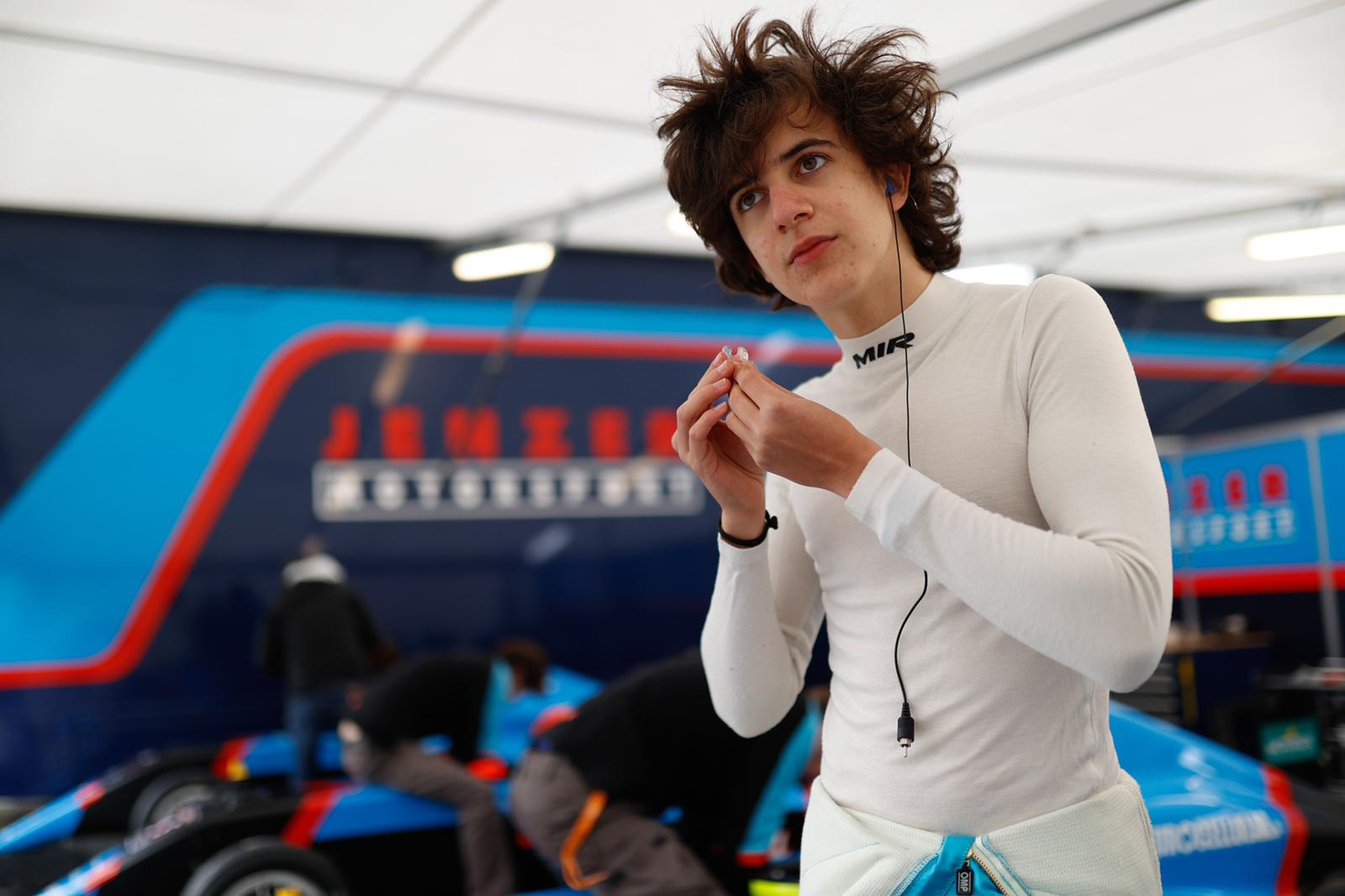 aa008cf6-c9fc-4d84-94b7-320c21451c3c